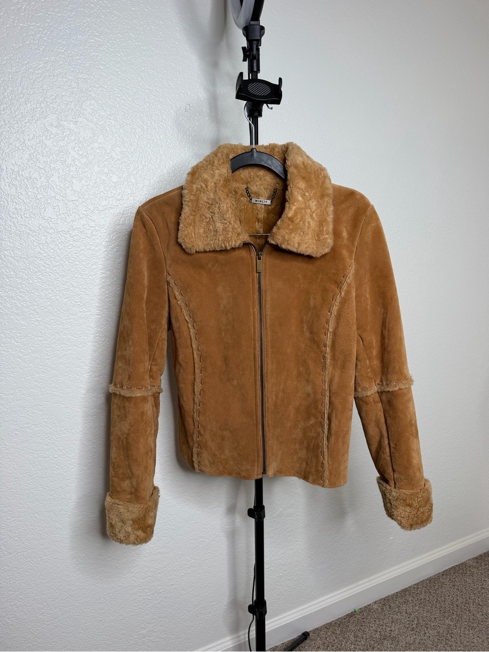 Vintage Winlit leather jacket with faux fur lining 
Small